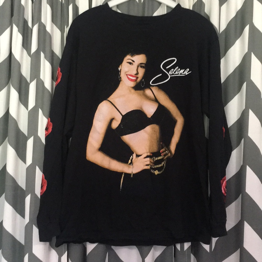 Selena long sleeve tee